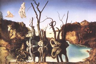 Лебеди, отражающие слонов, 1937