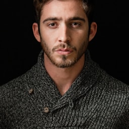 Дмитрий Лавров