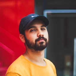 Наталья Петрова